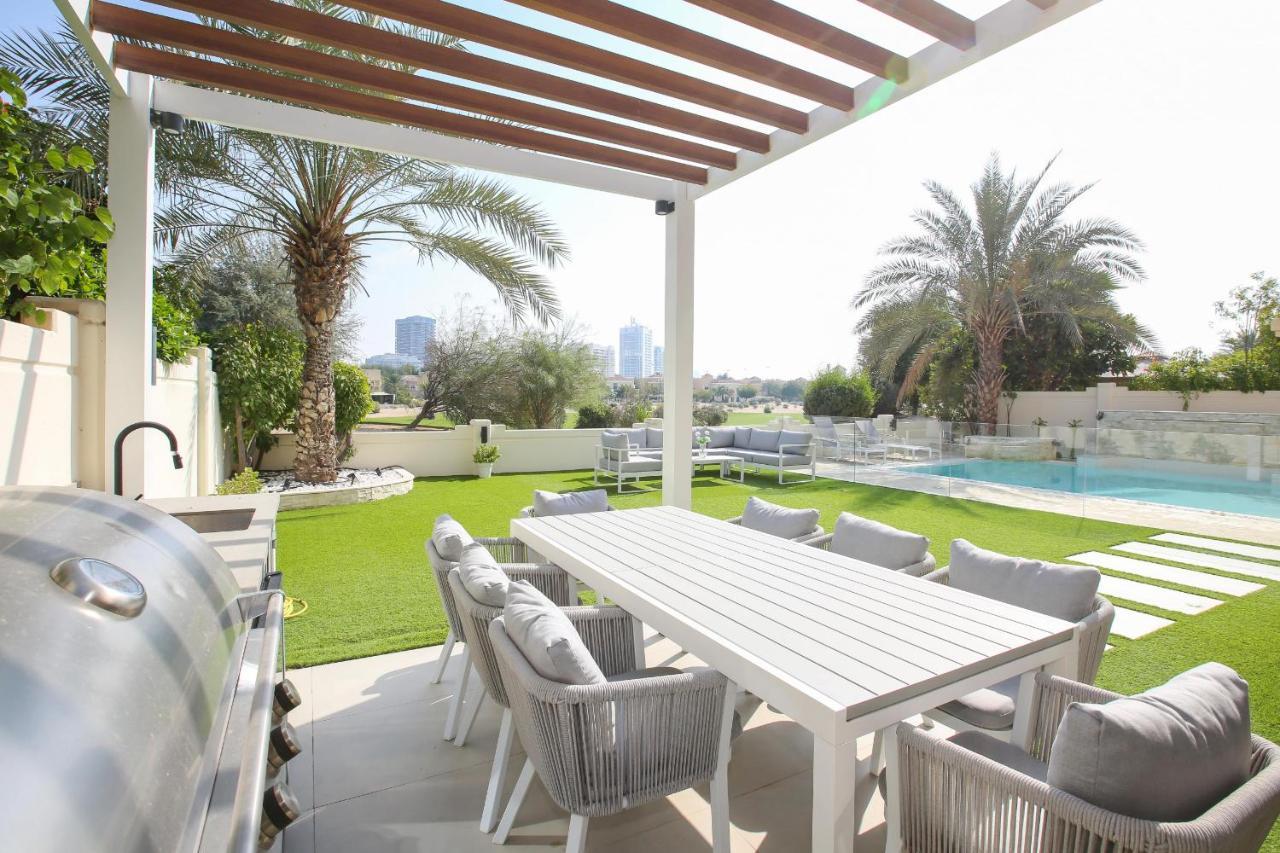 Victory Heights - 4Br Villa With Private Pool - Allsopp&Allsopp Dubai Bagian luar foto