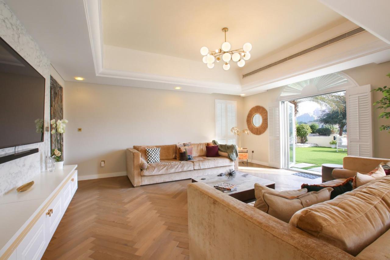 Victory Heights - 4Br Villa With Private Pool - Allsopp&Allsopp Dubai Bagian luar foto