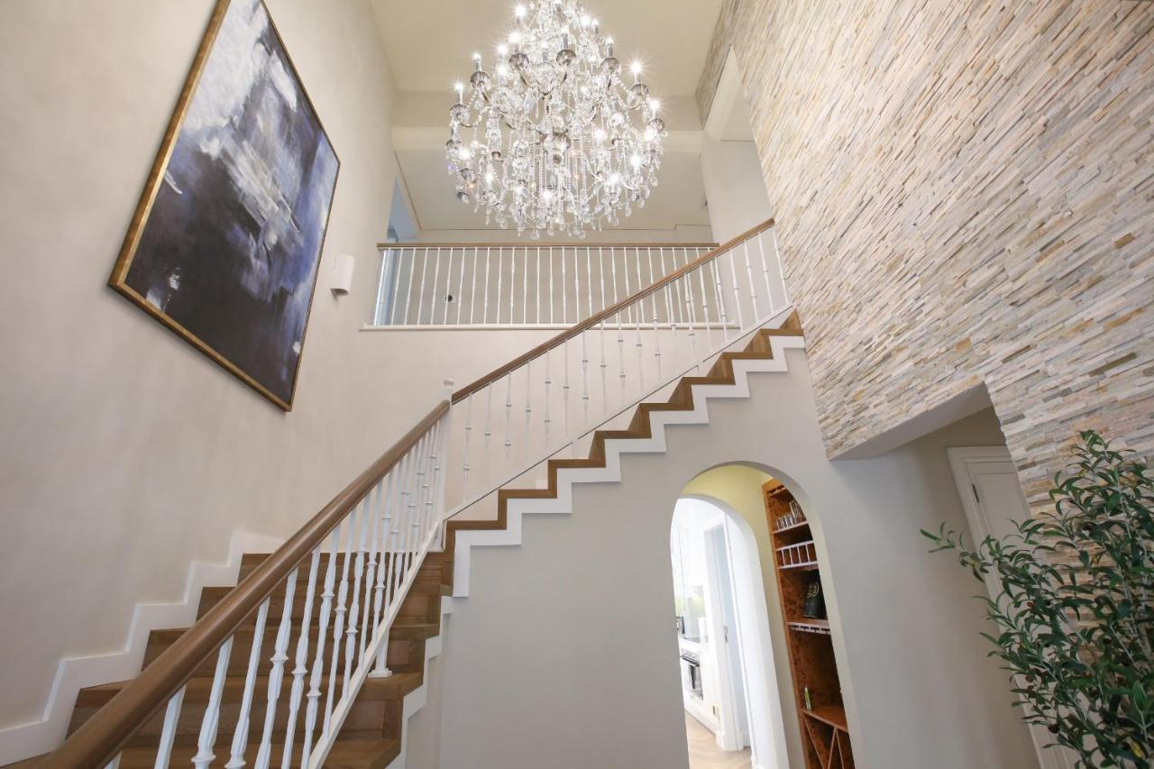 Victory Heights - 4Br Villa With Private Pool - Allsopp&Allsopp Dubai Bagian luar foto